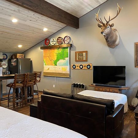 Fort Williamson Glacier Vacation Rentals Columbia Falls Exterior photo